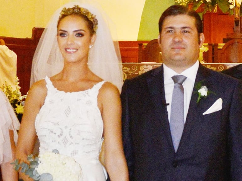 Andrea y Alberto junto con sus padres Claudio Stanley y Mirta Vely; Alberto Soljancic y Gloria Alcaraz.