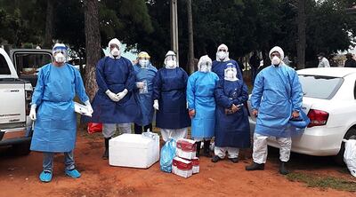 A funcionarios de IPS (28) y del Centro de Salud local, entre ellos personal de blanco  y  8 efectivos  policiales, se les tomaron muestras para detectar covid-19, en San Roque González.