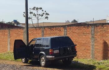 El vehículo fue abandonado con el motor en marcha.