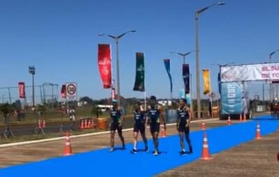 La competencia de Triatlón Relevos Mixtos fue realizada en la ciudad de Encarnación.
