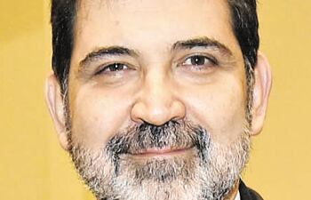 Senador Gilberto Antonio Apuril, titular del Partido Hagamos, emitió un comunicado de denuncia contra el oficialismo.