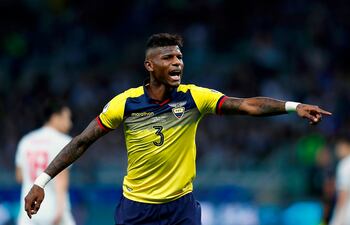 Robert Arboleda, zaguero de la selección de Ecuador y del club Sao Paulo.