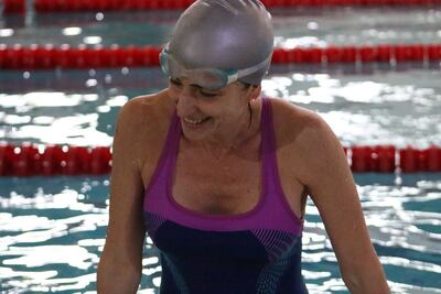 Maggie Leri, paciente con esclerosis múltiple que "vive intensamente" a pesar de la adversidad.