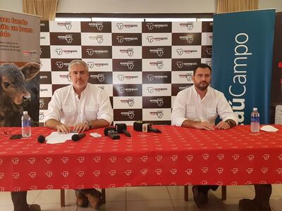 Joaquín Clavell, titular de la ACBP, con Antonio Vasconcellos, gerente coordinador de Itaú Campo.