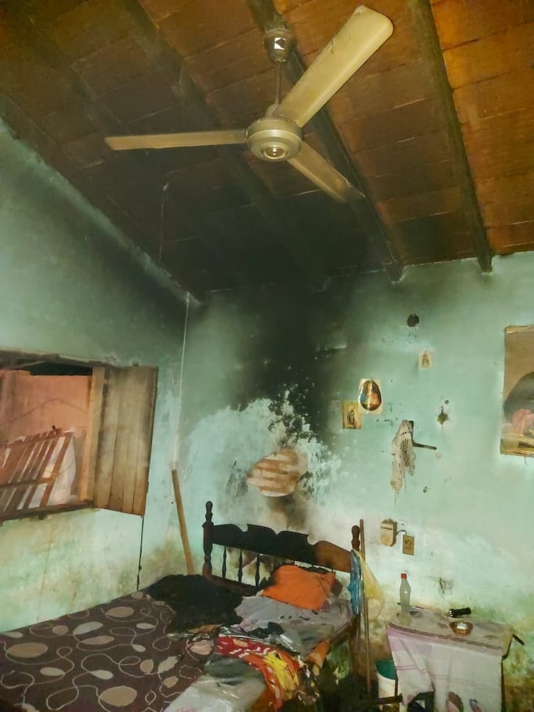 La víctima Diogina Ramírez Morán,82 años, falleció a consecuencia del incendio que se originó de un cigarro encendid