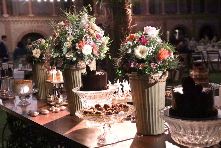 Los postres fueron elaborados por La Dulcera de Caacupé.