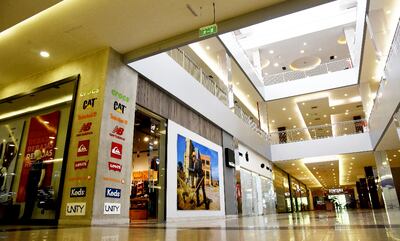 Escaso movimiento en las tiendas a causa de la cuarentena.