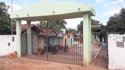 El cementerio local ya no tiene espacio para más entierros.