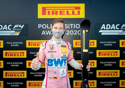 El piloto compatriota Joshua Duerksen se hizo acreedor ayer del premio “Pirelli Pole Position Award” al obtener el mejor registro en la clasificación para la carrera 1 de hoy, a las 5:00 de nuestro país.