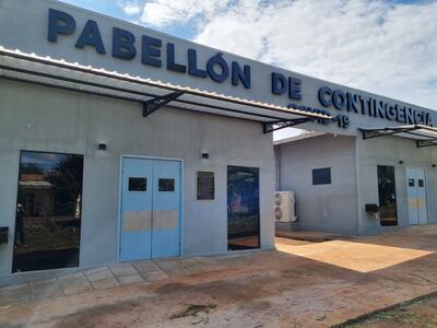 Pabellón de contingencia Covid-19. Constó unos G. 3 mil millones, con su equipamiento y una planta de oxígeno. Fue utilizado una vez en casi un año