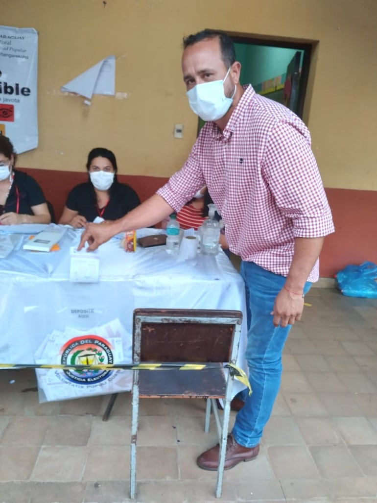 El candidato colorado, Alcides Gamarra, puso fin a la administración liberal en la ciudad de Nueva Italia después de 25 años.