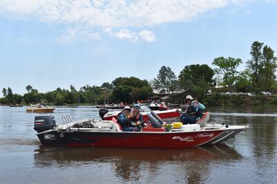 Exitosa competencia de pesca deportiva en el río Jejuí de San Pedro de Ycuamandyyú