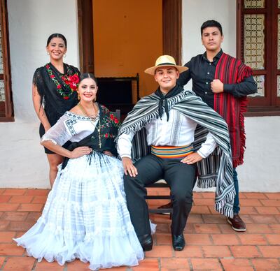Artistas paraguayos viajarán a México para la XV edición del encuentro internacional de baile folclórico por pareja