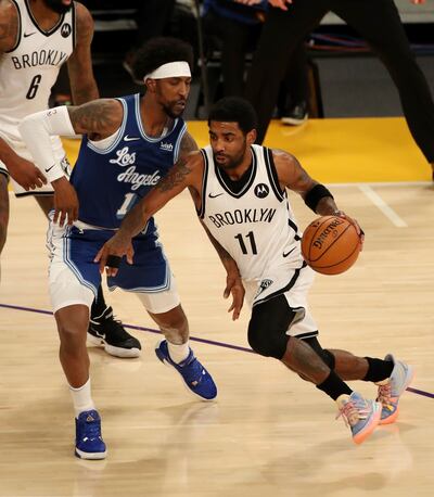 Los Nets derrotaron a los Lakers