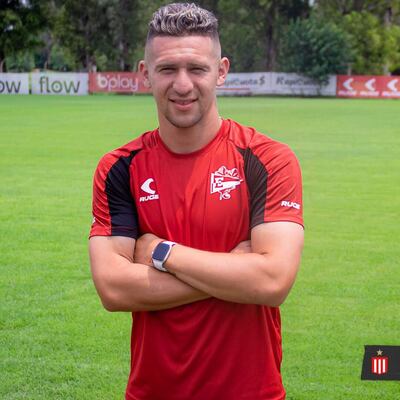 Jorge Morel, presentado como el séptimo refuerzo para Estudiantes de La Plata.