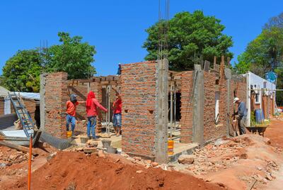 La obra de la nueva sede para la Oficina del Crédito Agrícola de Habilitación se encuentra en un avance del 50%.