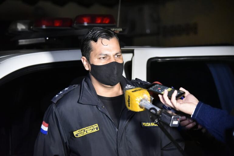  Oficial inspector Víctor Ovelar, de la comisaría 15 Metropolitana.