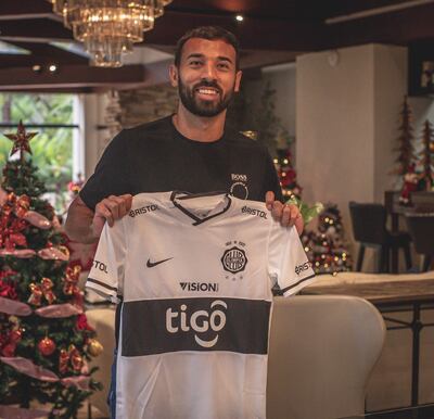 Ramón Martínez López, con la casaca franjeada.