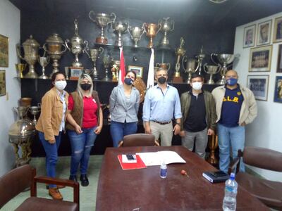 Delegados de clubes de “Mini” preparan lanzamiento del torneo.