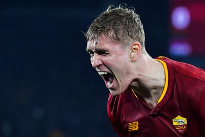 El noruego Ola Solbakken grita su gol, que sirvió para la victoria de Roma ante Hellas Verona.