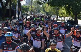 Ciclistas destacaron la importancia de unir ciudades mediante bicisendas.