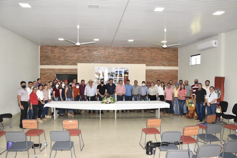 Reunión de autoridades departamental y distritales