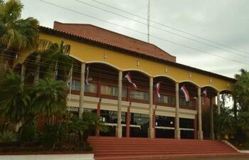 La Municipalidad de Hernandarias se quedó con millonarias deudas tras la gestión de Rubén Rojas (ANR, cartista).