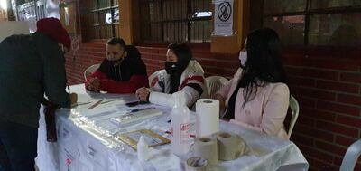 La mayoría de las mesas ya están conformadas en el centro Regional de Educación.
