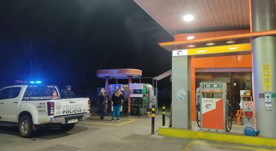 Estación de servicios asaltada.