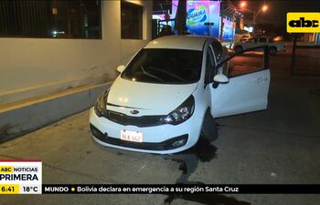 Conductor se quedó dormido y chocó contra un portón