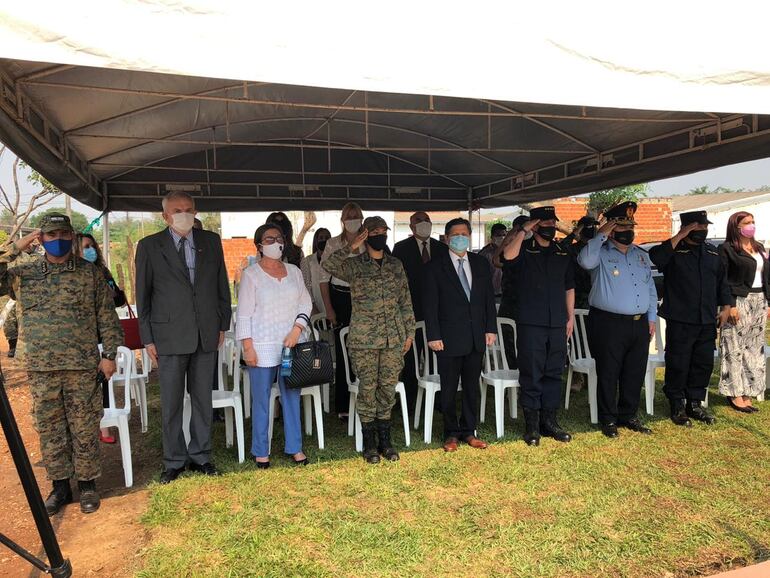 El ministro Euclides Acevedo y altas autoridades policiales participaron del evento.