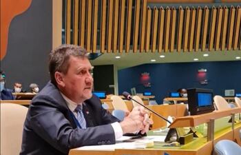 El senador Blas Llano, durante su exposición en la Audiencia Parlamentaria Anual de las Naciones Unidas en EE.UU. ayer.