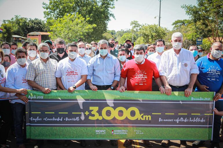Inauguración de ruta en Guairá, en el tramo Itacurubí-Cerro Punta- Primavera.