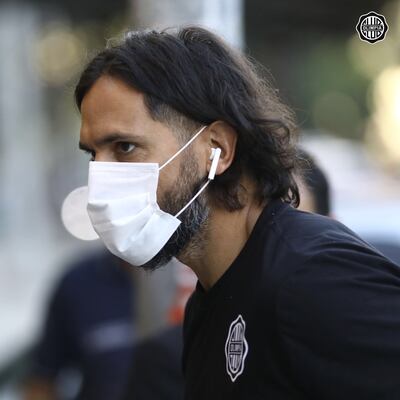 Roque Santa Cruz, anunciado como titular.