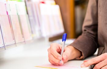 Una nueva oportunidad brinda Mega Millions este viernes 13.