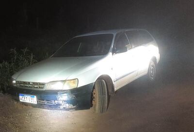 El vehículo fue recuperado en una zona despoblada mediante la rápida reacción policial.