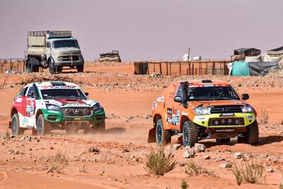 Andrea Lafarja continúa en carrera en el Dakar.
