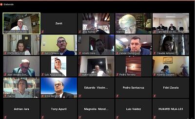 El director de Itaipú, el presidente de la ANDE, parlamentarios y expertos en temas energéticos participaron de la reunión.