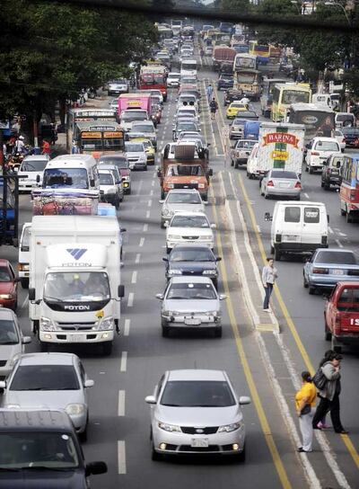 La encuesta del INE busca determinar cuales son los medios más utilizados por los ciudadanos para movilizarse en Asunción.