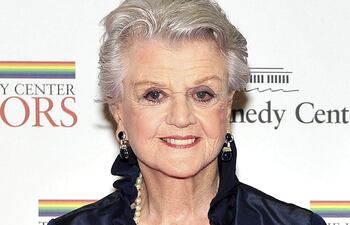 La actriz británica Angela Lansbury durante un evento en el Kennedy Center de Washington, en el 2010. La protagonista de "Murder, She Wrote" falleció hoy a los 96 años.