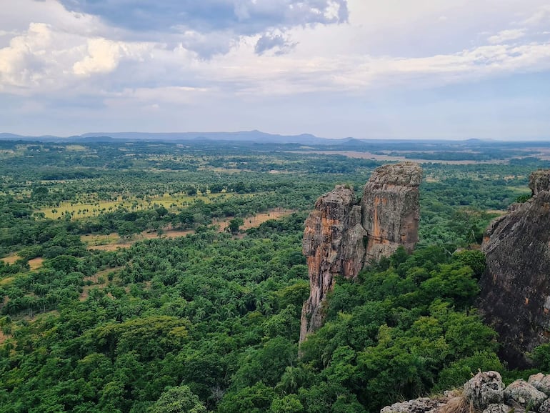 El cerro Verá es otro de los atractivos naturales con que cuenta el distrito de Acahay.