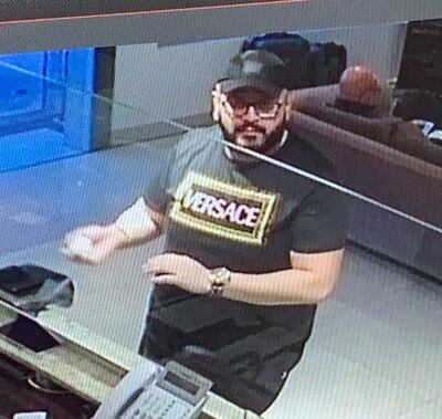 Óscar Guillermo Ramírez Torres, identificado por el denunciante como estafador. El mismo ya cuenta con antecedentes similares.