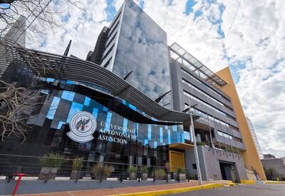 La UAA consta de una variada y nutrida propuesta de formación integral. Invita a los interesados a conocer sus planes de estudio de grado y postgrado.