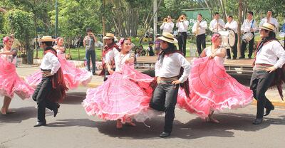 El Ballet Folclórico y la Banda Municipal ofrecerán hoy un espectáculo de danza y música en el microcentro de Asunción.