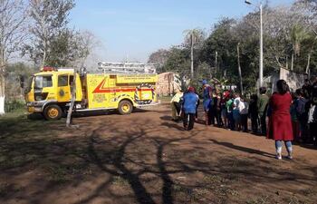 Bomberos de Areguá entregarán regalos a 1021 niños de escasos recursos