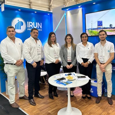 Óscar Espínola, Christian Salinas, María Godoy, Victoria Irun, Mariela González y Norman Kaddatz.