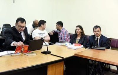 El Tribunal de Sentencia condenó al comisario Sergio Paredes a 4 años de cárcel, y a los suboficiales Roberto Lezcano, Gustavo Narváez y Arnaldo Lezcano a 15 años de prisión.
