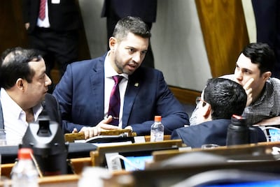 El presidente de la Cámara de Diputados, Pedro Alliana (ANR, cartista), logró zanjar sus diferencias con el presidente Mario Abdo Benítez, quien le concedió saldo presupuestario para pagar salarios.