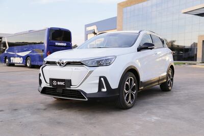 Timbo avanza en la comercialización de vehículos eléctricos de la marca BAIC.