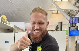 Isidro PItta, delantero paraguayo del Cuiabá, que mañana visita al América de Minas Gerais.